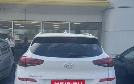 Hyundai Tucson III, 2020 год, 2 400 000 рублей, 3 фотография