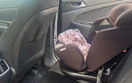 Hyundai Tucson III, 2020 год, 2 400 000 рублей, 10 фотография
