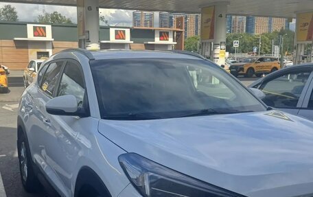 Hyundai Tucson III, 2020 год, 2 400 000 рублей, 8 фотография