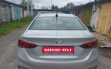 Hyundai Solaris II рестайлинг, 2019 год, 2 000 000 рублей, 4 фотография