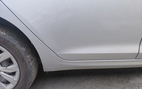 Hyundai Solaris II рестайлинг, 2019 год, 2 000 000 рублей, 21 фотография