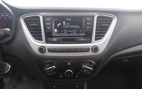 Hyundai Solaris II рестайлинг, 2019 год, 2 000 000 рублей, 13 фотография