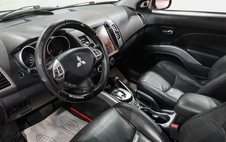 Mitsubishi Outlander III рестайлинг 3, 2008 год, 1 149 000 рублей, 14 фотография