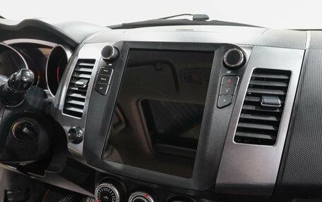 Mitsubishi Outlander III рестайлинг 3, 2008 год, 1 149 000 рублей, 29 фотография