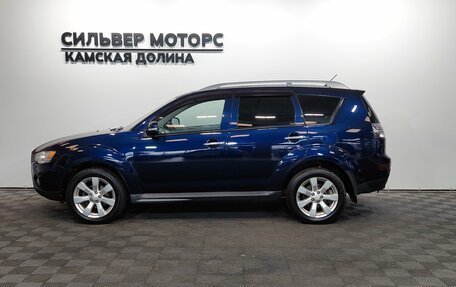 Mitsubishi Outlander III рестайлинг 3, 2010 год, 1 110 000 рублей, 3 фотография