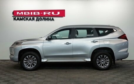 Mitsubishi Pajero Sport III рестайлинг, 2022 год, 3 670 000 рублей, 5 фотография