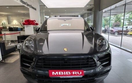 Porsche Macan I рестайлинг, 2021 год, 5 890 000 рублей, 2 фотография