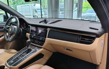 Porsche Macan I рестайлинг, 2021 год, 5 890 000 рублей, 23 фотография