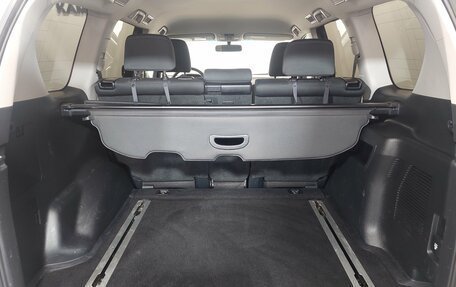 Toyota Land Cruiser Prado 150 рестайлинг 2, 2018 год, 3 930 000 рублей, 18 фотография