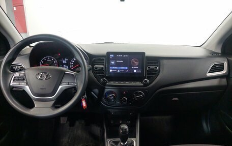 Hyundai Solaris II рестайлинг, 2021 год, 1 470 000 рублей, 9 фотография
