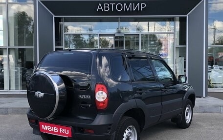 Chevrolet Niva I рестайлинг, 2019 год, 850 000 рублей, 5 фотография