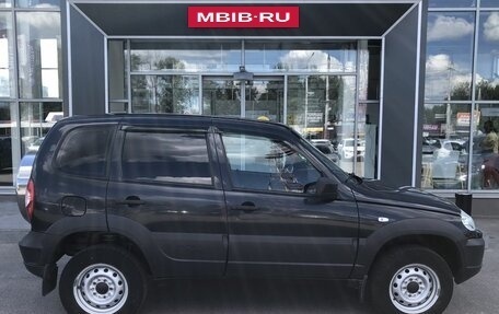 Chevrolet Niva I рестайлинг, 2019 год, 850 000 рублей, 4 фотография