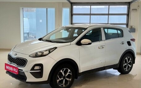 KIA Sportage IV рестайлинг, 2021 год, 1 610 000 рублей, 2 фотография