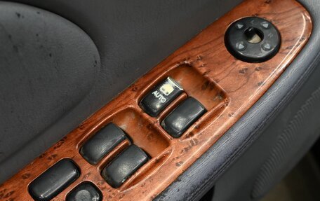 KIA Magentis I, 2001 год, 320 000 рублей, 12 фотография