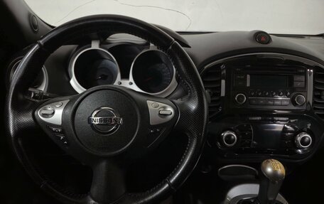 Nissan Juke II, 2012 год, 900 000 рублей, 14 фотография