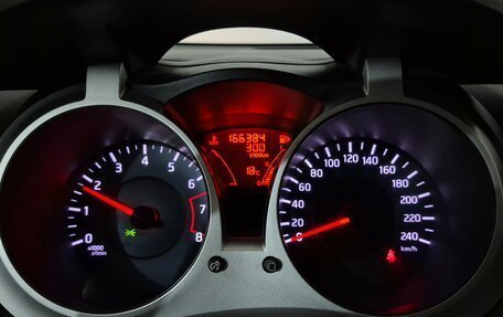 Nissan Juke II, 2012 год, 900 000 рублей, 19 фотография