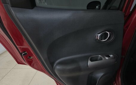 Nissan Juke II, 2012 год, 900 000 рублей, 17 фотография