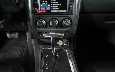 Dodge Challenger III рестайлинг 2, 2013 год, 3 500 000 рублей, 14 фотография