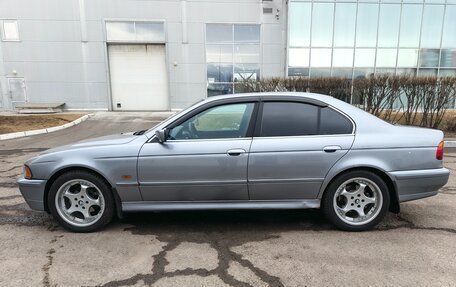 BMW 5 серия, 2000 год, 610 000 рублей, 1 фотография