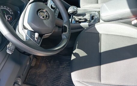 Skoda Karoq I, 2022 год, 2 121 000 рублей, 9 фотография
