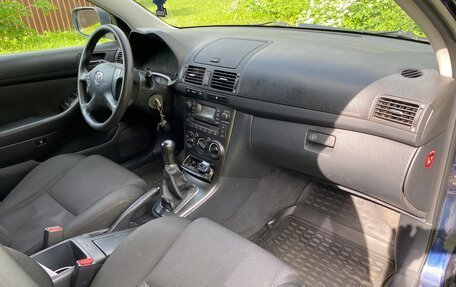 Toyota Avensis III рестайлинг, 2006 год, 670 000 рублей, 8 фотография