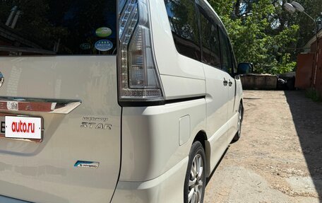 Nissan Serena IV, 2016 год, 1 750 000 рублей, 9 фотография