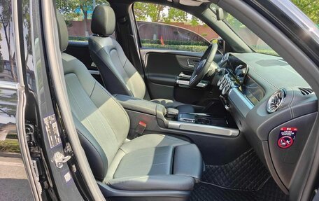 Mercedes-Benz GLB, 2021 год, 2 490 052 рублей, 5 фотография