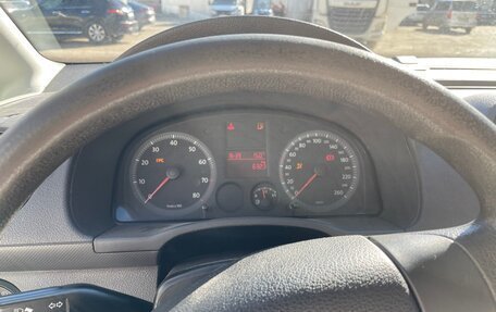 Volkswagen Caddy III рестайлинг, 2009 год, 670 000 рублей, 14 фотография