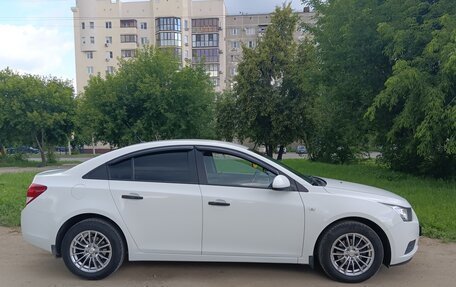 Chevrolet Cruze II, 2012 год, 755 000 рублей, 4 фотография