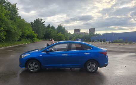 Hyundai Solaris II рестайлинг, 2020 год, 1 560 000 рублей, 5 фотография