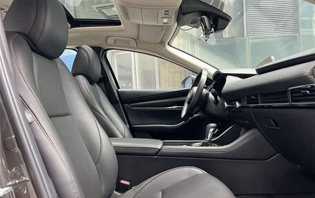 Mazda 3, 2021 год, 1 605 000 рублей, 14 фотография