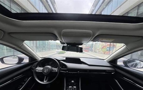 Mazda 3, 2021 год, 1 605 000 рублей, 15 фотография