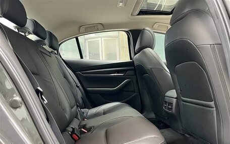 Mazda 3, 2021 год, 1 605 000 рублей, 19 фотография