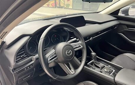 Mazda 3, 2021 год, 1 605 000 рублей, 12 фотография