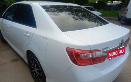 Toyota Camry, 2013 год, 1 530 000 рублей, 10 фотография