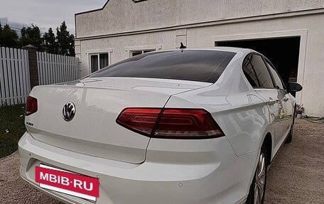 Volkswagen Passat B8 рестайлинг, 2018 год, 1 350 000 рублей, 4 фотография