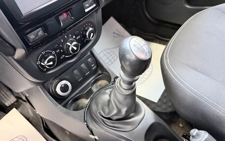 Renault Duster I рестайлинг, 2016 год, 1 369 000 рублей, 17 фотография