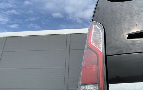 Nissan Serena IV, 2017 год, 1 750 000 рублей, 11 фотография