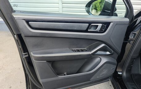 Porsche Cayenne III, 2020 год, 11 990 000 рублей, 9 фотография