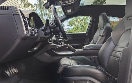 Porsche Cayenne III, 2020 год, 11 990 000 рублей, 12 фотография