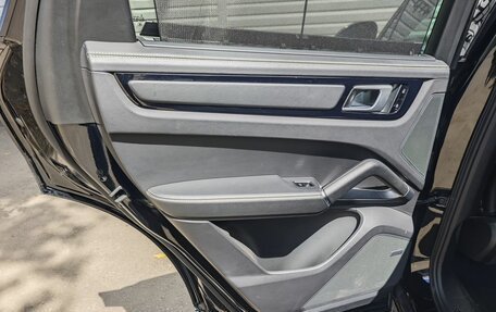Porsche Cayenne III, 2020 год, 11 990 000 рублей, 15 фотография