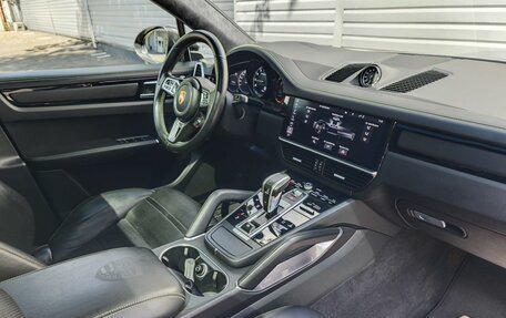 Porsche Cayenne III, 2020 год, 11 990 000 рублей, 26 фотография