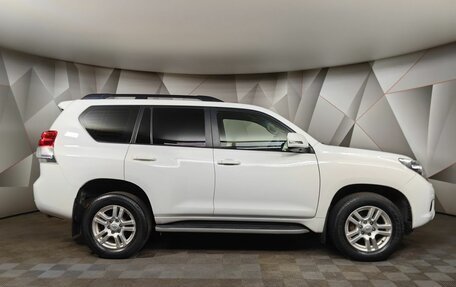 Toyota Land Cruiser Prado 150 рестайлинг 2, 2013 год, 2 599 000 рублей, 6 фотография