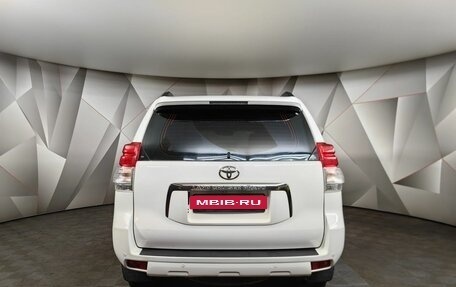 Toyota Land Cruiser Prado 150 рестайлинг 2, 2013 год, 2 599 000 рублей, 8 фотография
