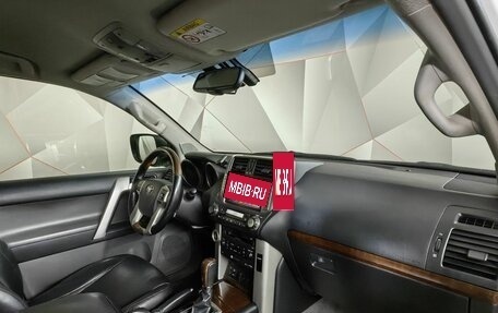 Toyota Land Cruiser Prado 150 рестайлинг 2, 2013 год, 2 599 000 рублей, 13 фотография