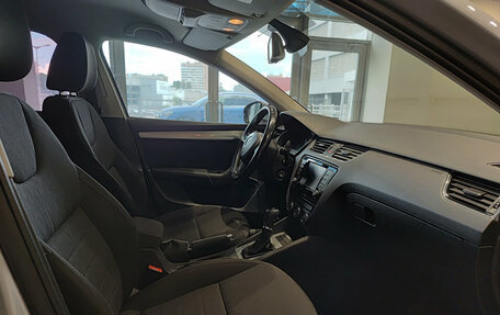 Skoda Octavia, 2015 год, 1 200 000 рублей, 13 фотография