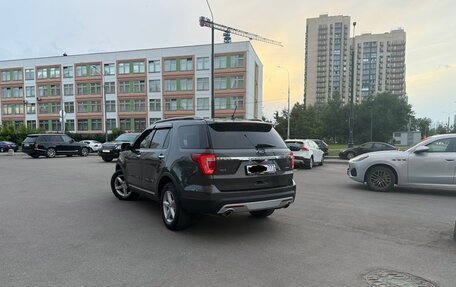Ford Explorer VI, 2017 год, 2 500 000 рублей, 5 фотография