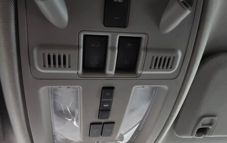 Cadillac SRX II рестайлинг, 2012 год, 1 300 000 рублей, 14 фотография