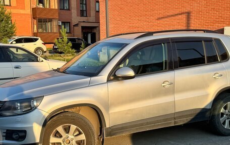 Volkswagen Tiguan I, 2011 год, 700 000 рублей, 3 фотография