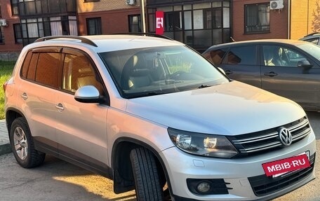 Volkswagen Tiguan I, 2011 год, 700 000 рублей, 2 фотография